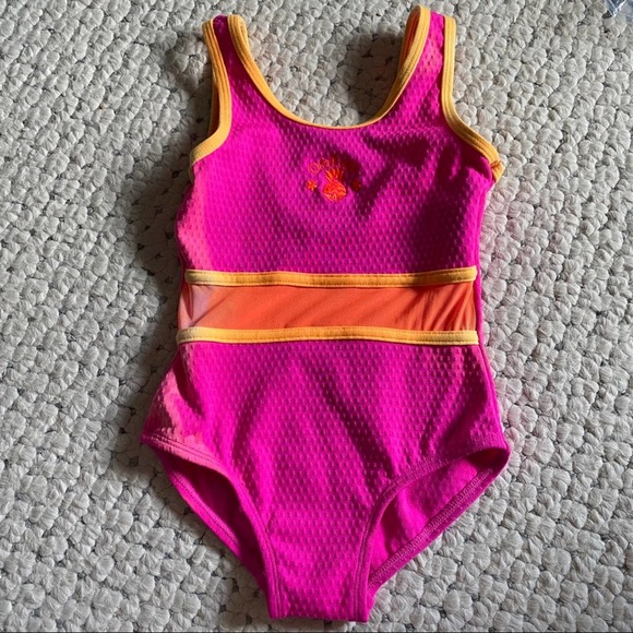 OshKosh B'gosh Other - OshKosh B’Gosh Swimsuit 6x girls one piece neon pink FABRIC